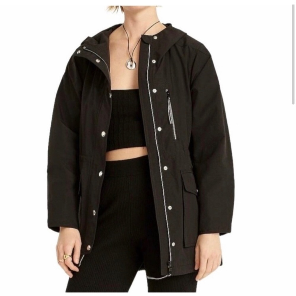 🆕 Jcrew Relaxed perfect lightweight jacket
